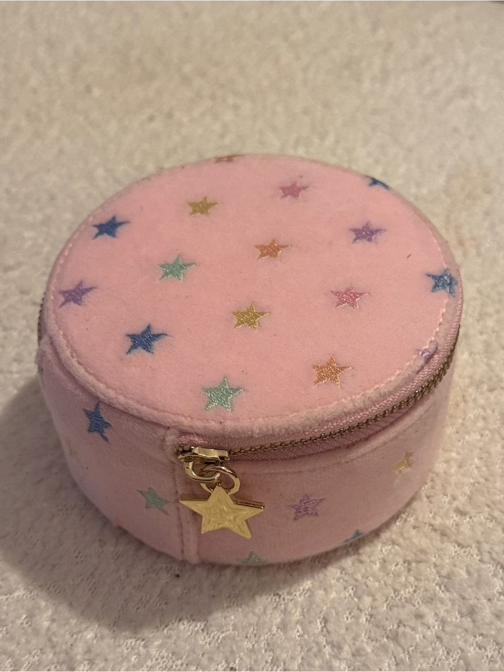 Park and beach stoney clover lane Pink Star Embroidered Round Jewelry Case -